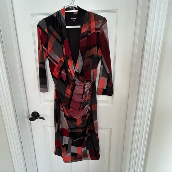 La Chateau Dresses & Skirts - La Chateau Multicolor Geometric Dress